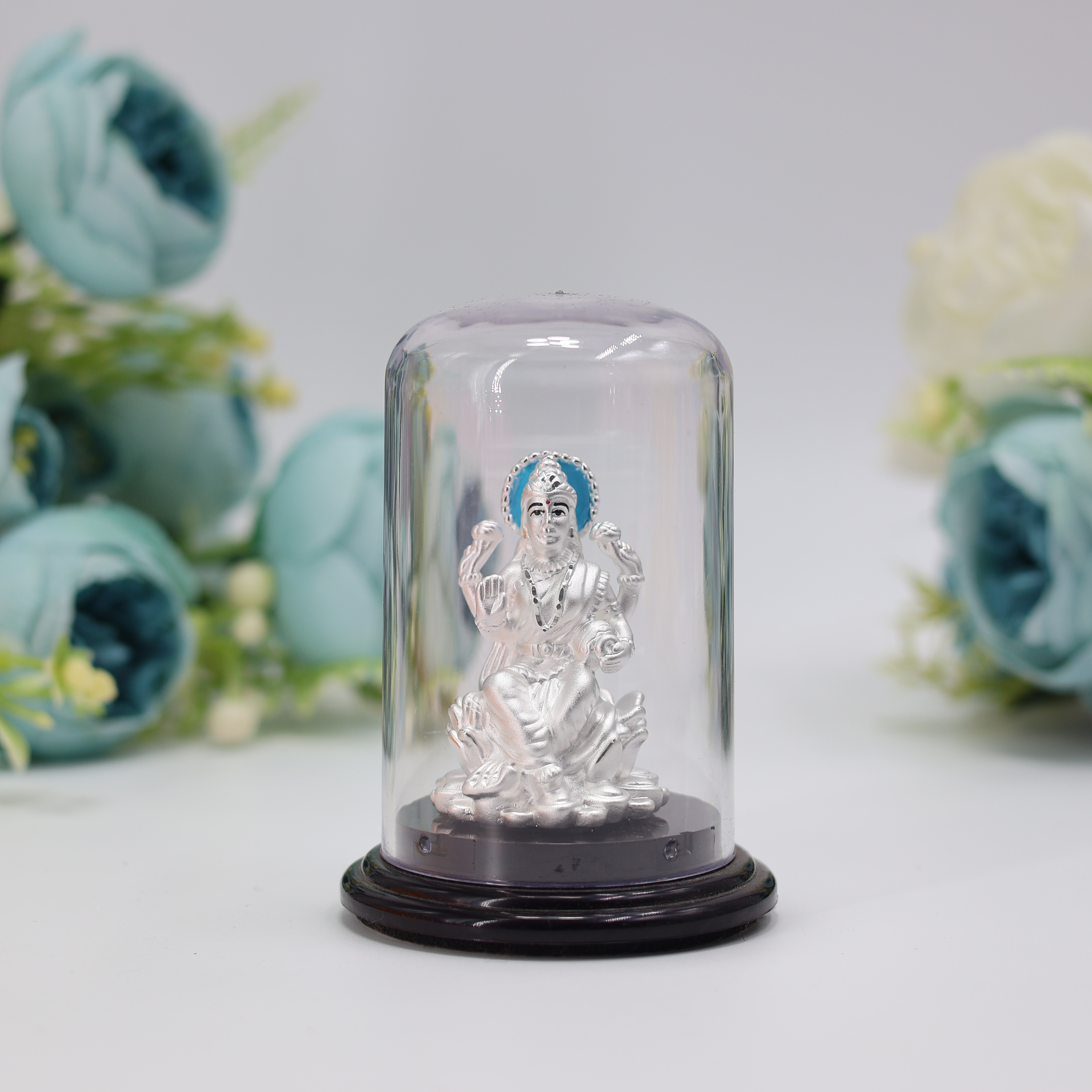 Silver Emerald Murti