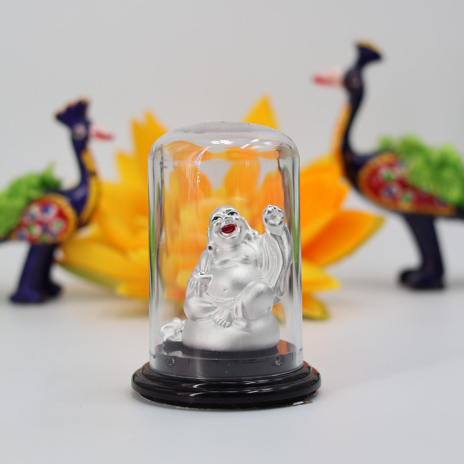 Silver Emerald Murti