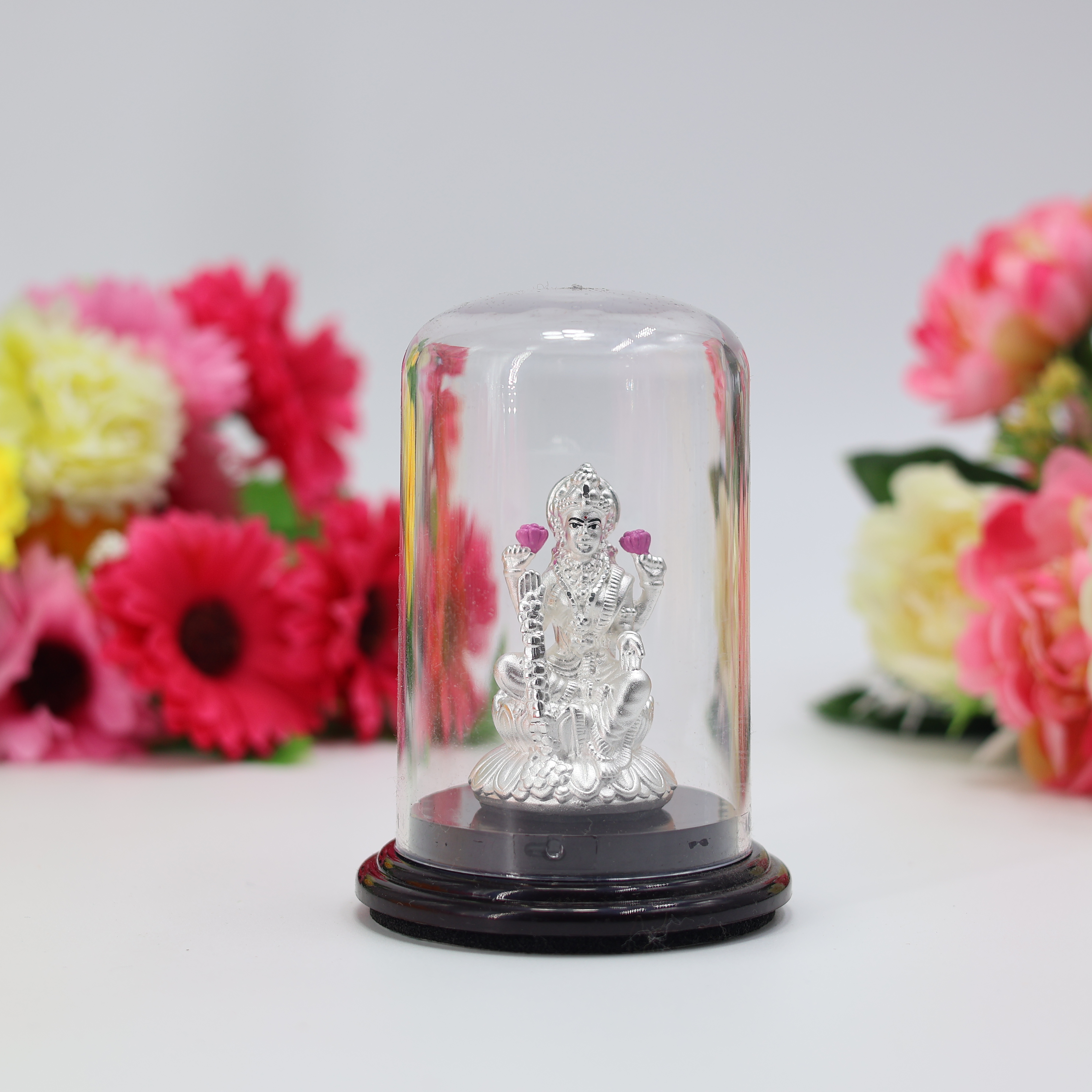 Silver Emerald Murti