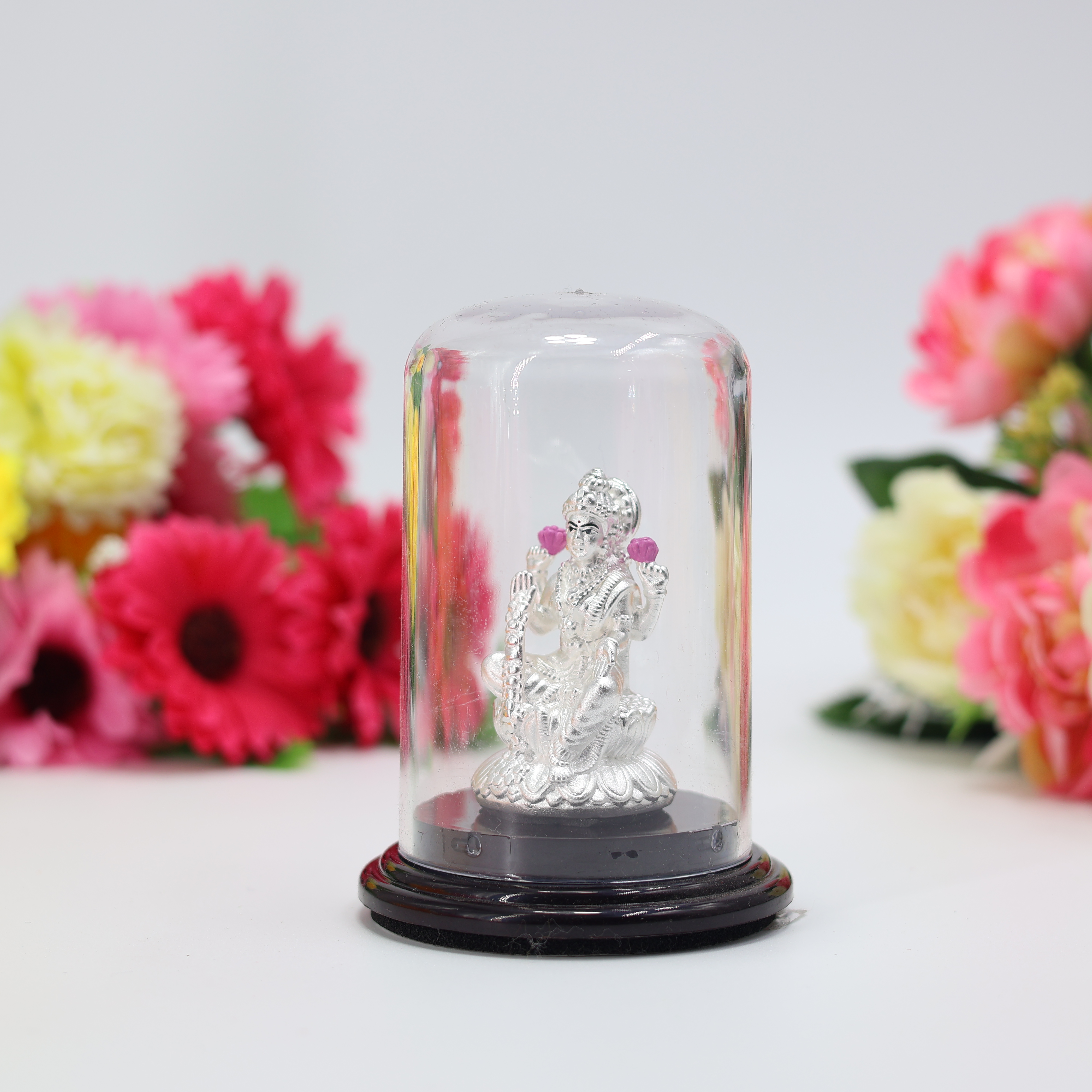 Silver Emerald Murti