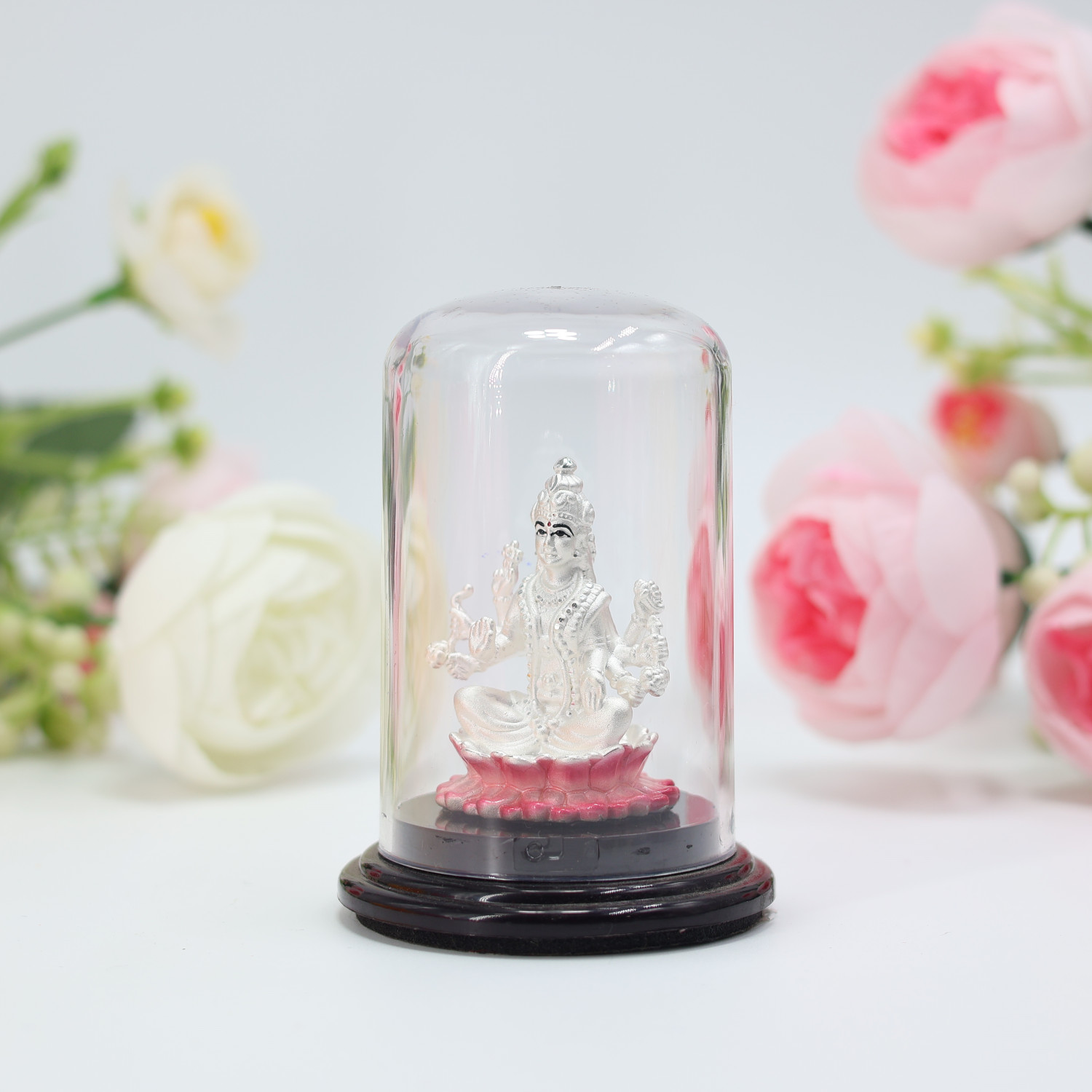 Silver Emerald Murti