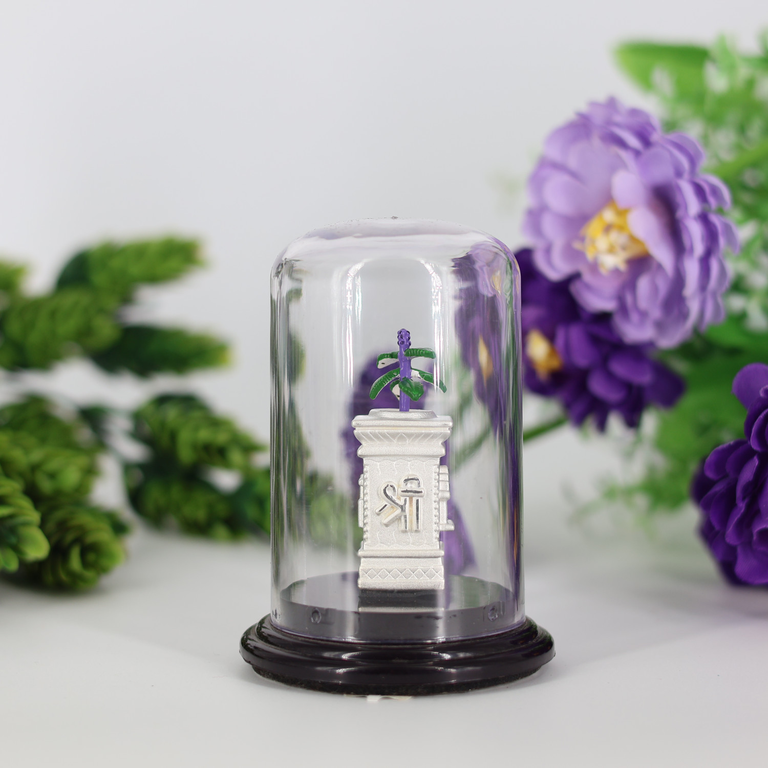 Silver Emerald Murti