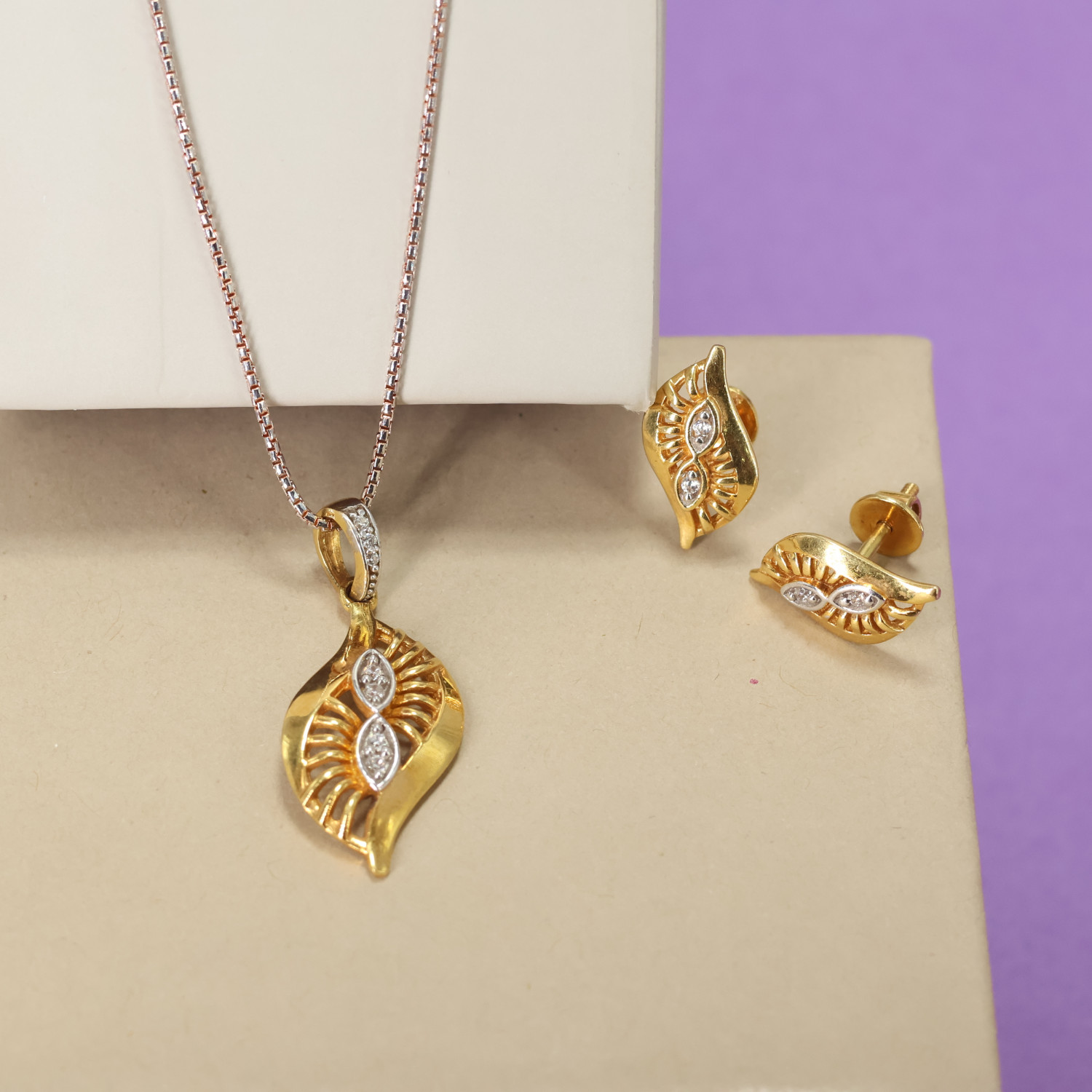 Delica Pendant Set