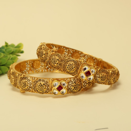 Bangles 