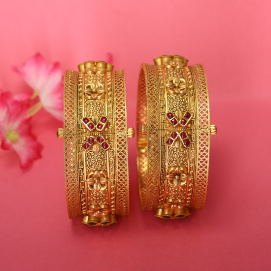 Bangles 