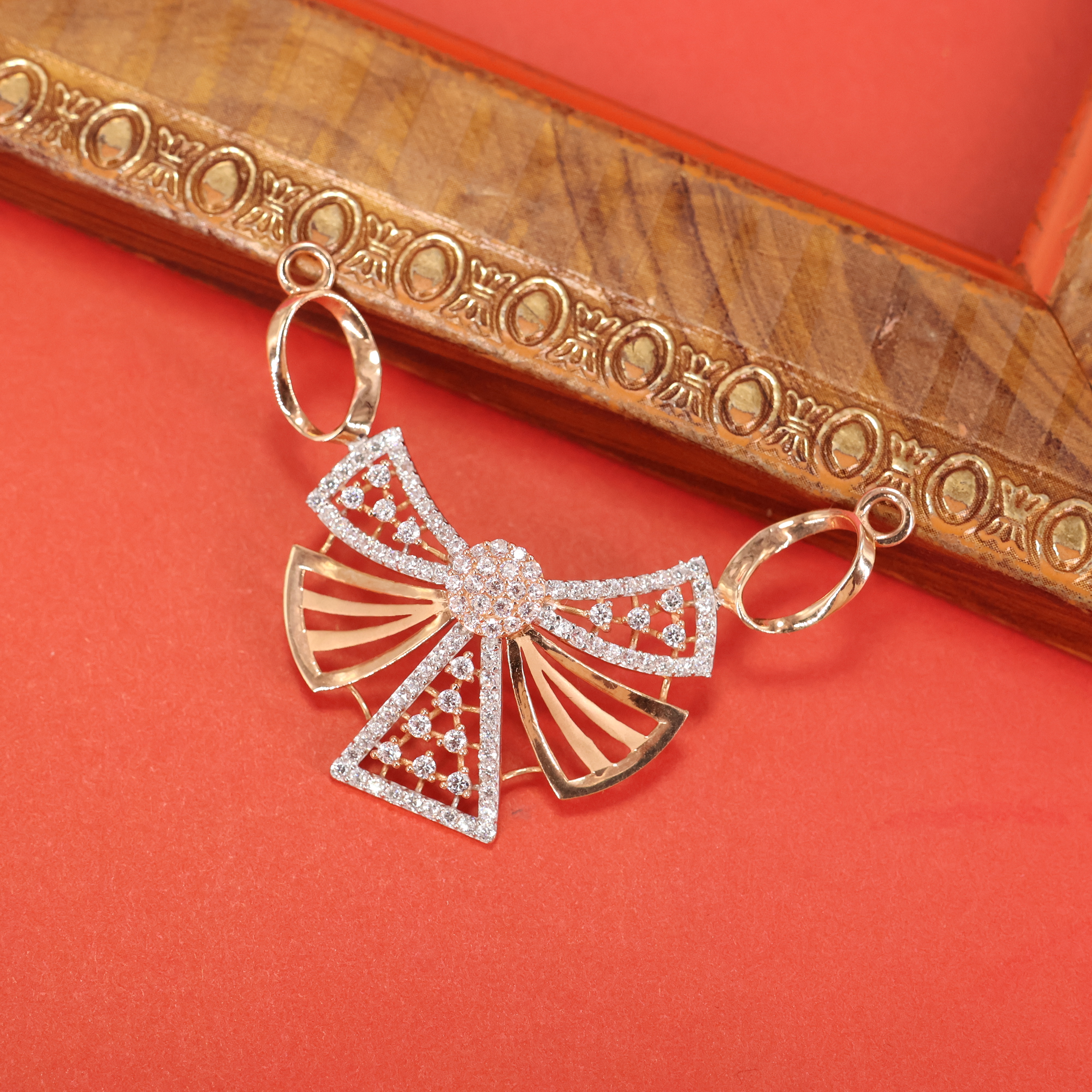 Delica Mangalsutra Pendant