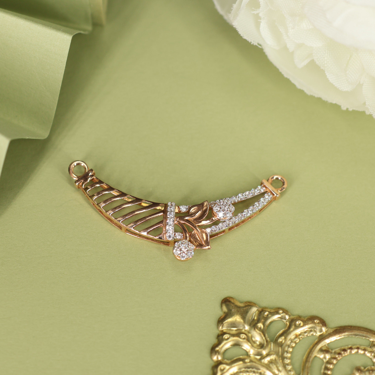 Delica Mangalsutra Pendant