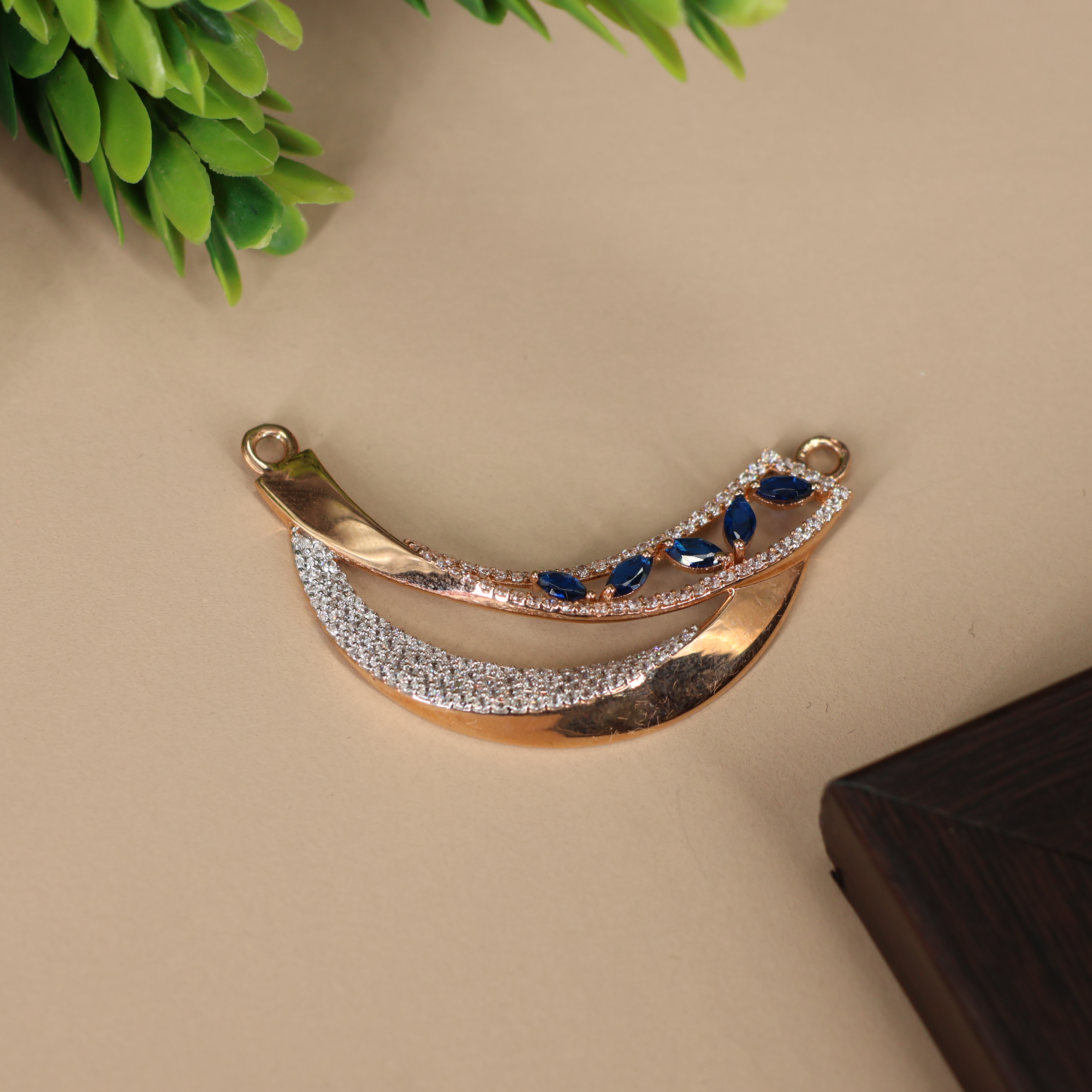 Delica Mangalsutra Pendant