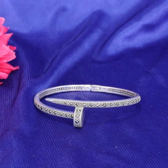 Silver Kada 