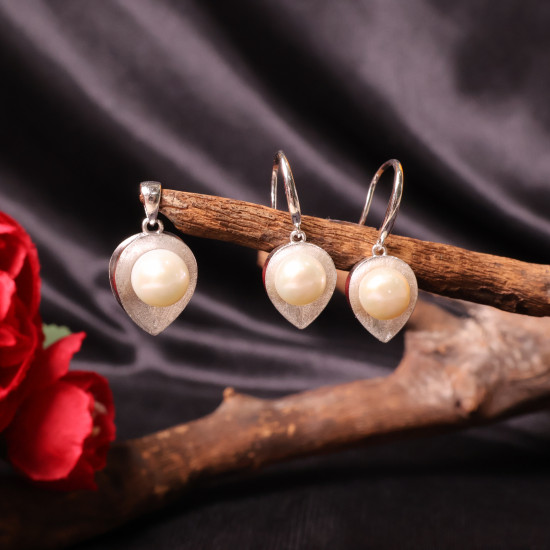 Silver Pendant Set 