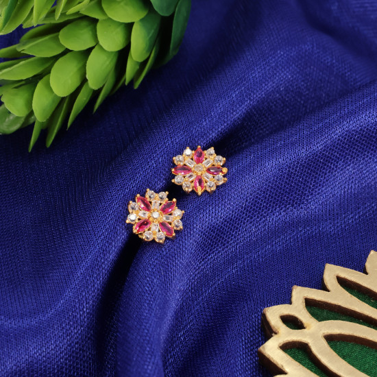 18CT Earring