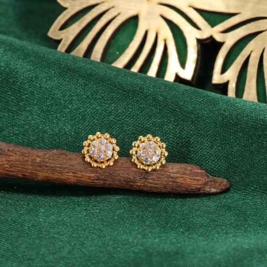 18CT Earring