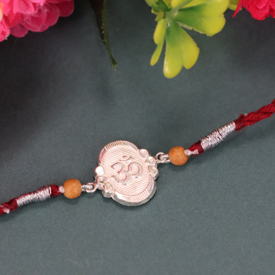  A Rakhi 