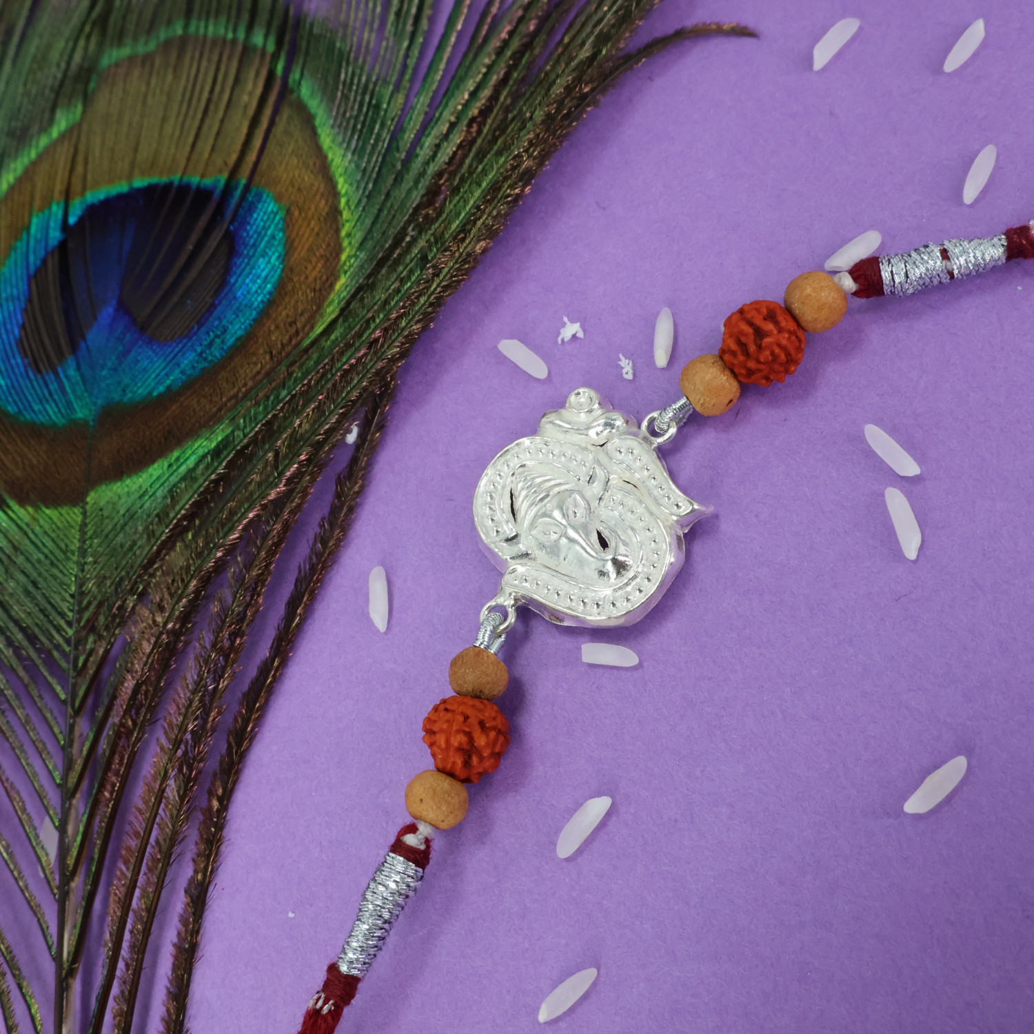  A Rakhi 