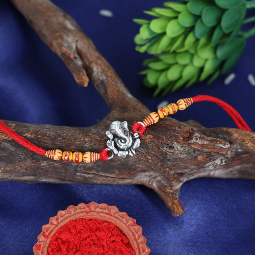  A Rakhi 