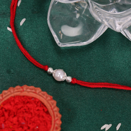  A Rakhi 