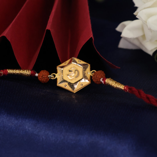  A Rakhi 
