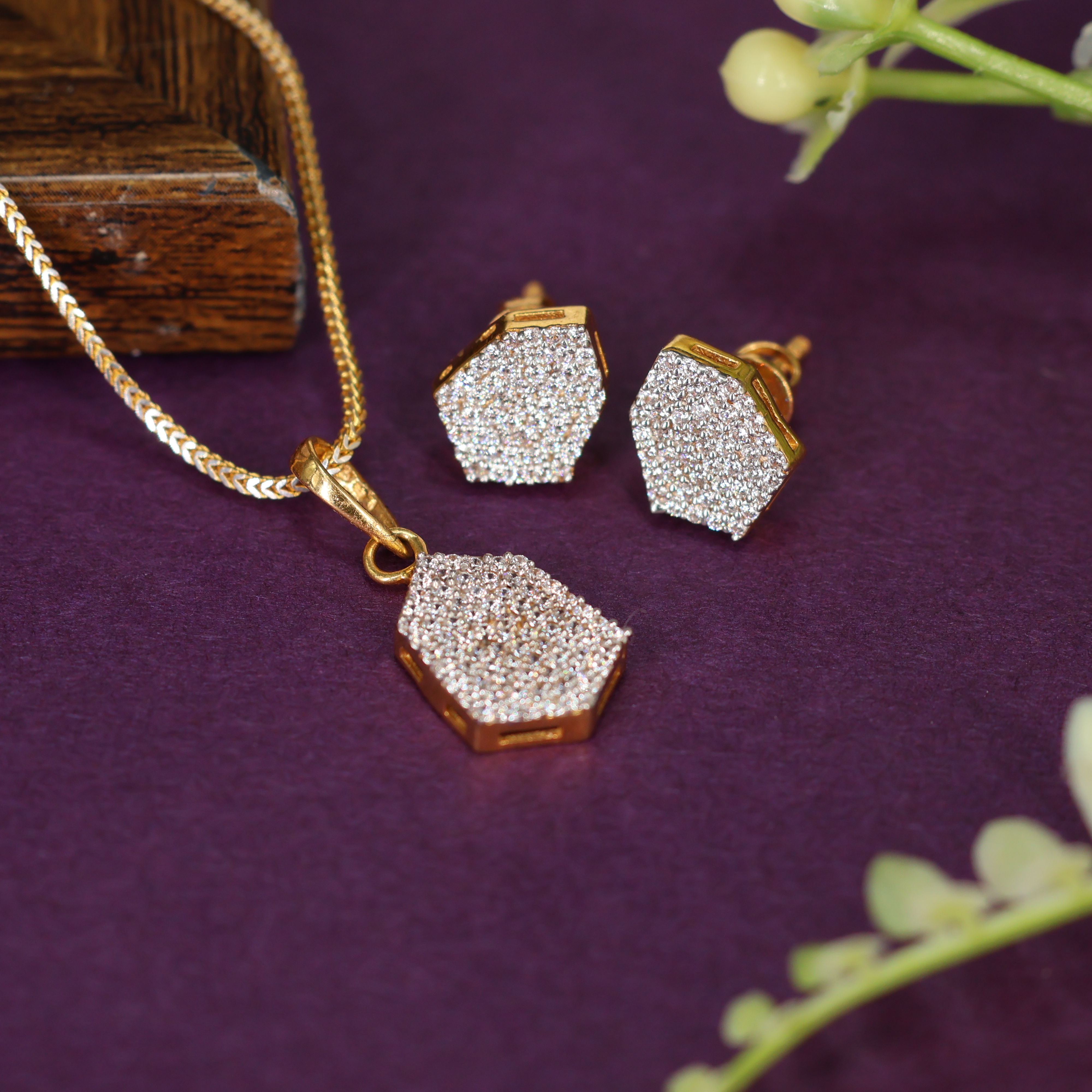 Pendant Set