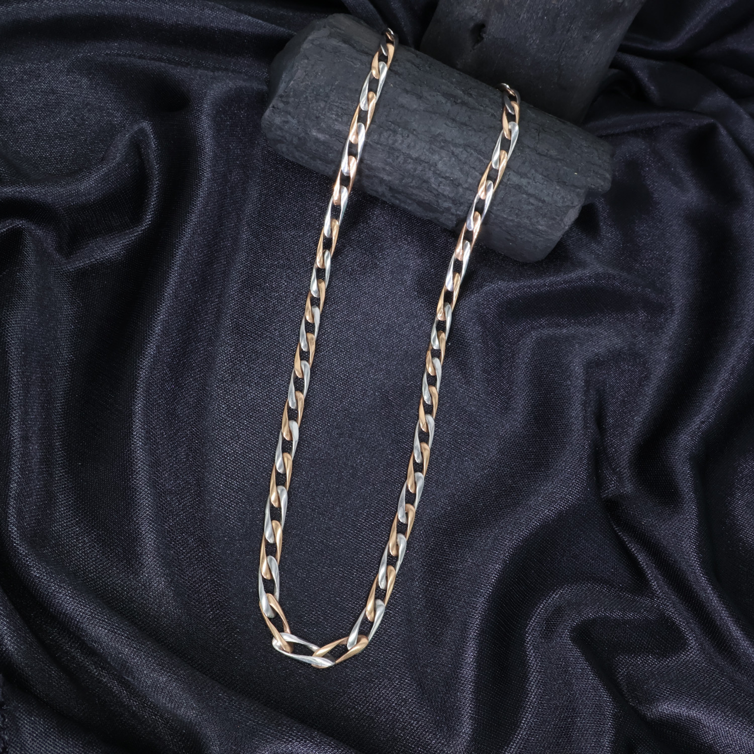 Platinum Chain