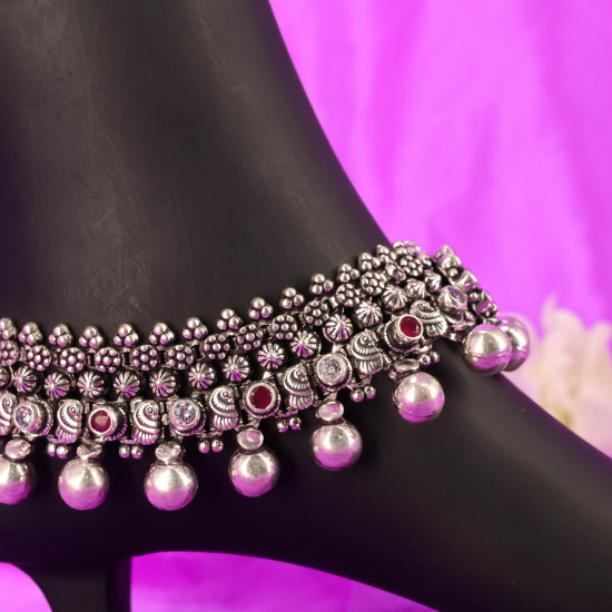 Silver Payal