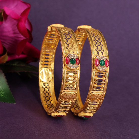  Bangles