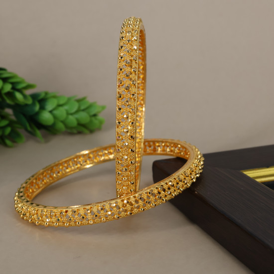  Bangles
