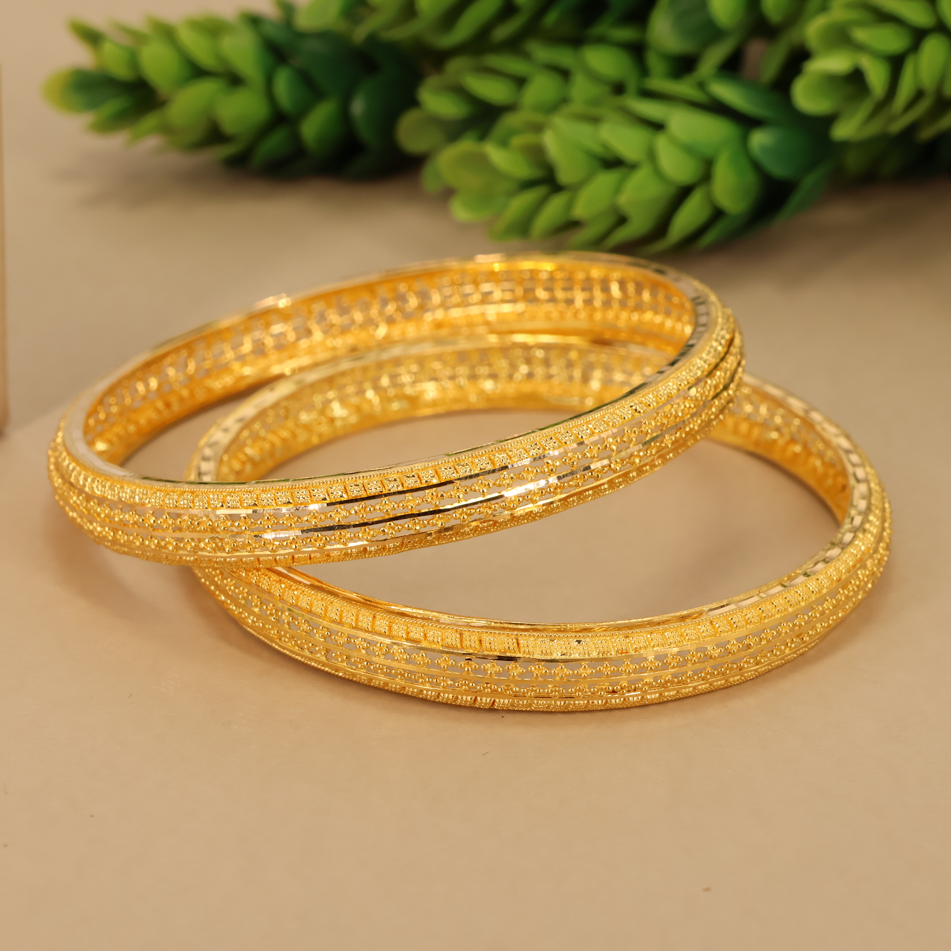  Bangles