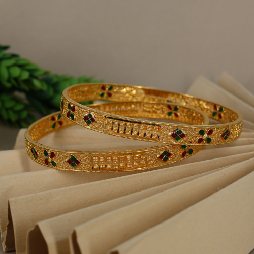  Bangles