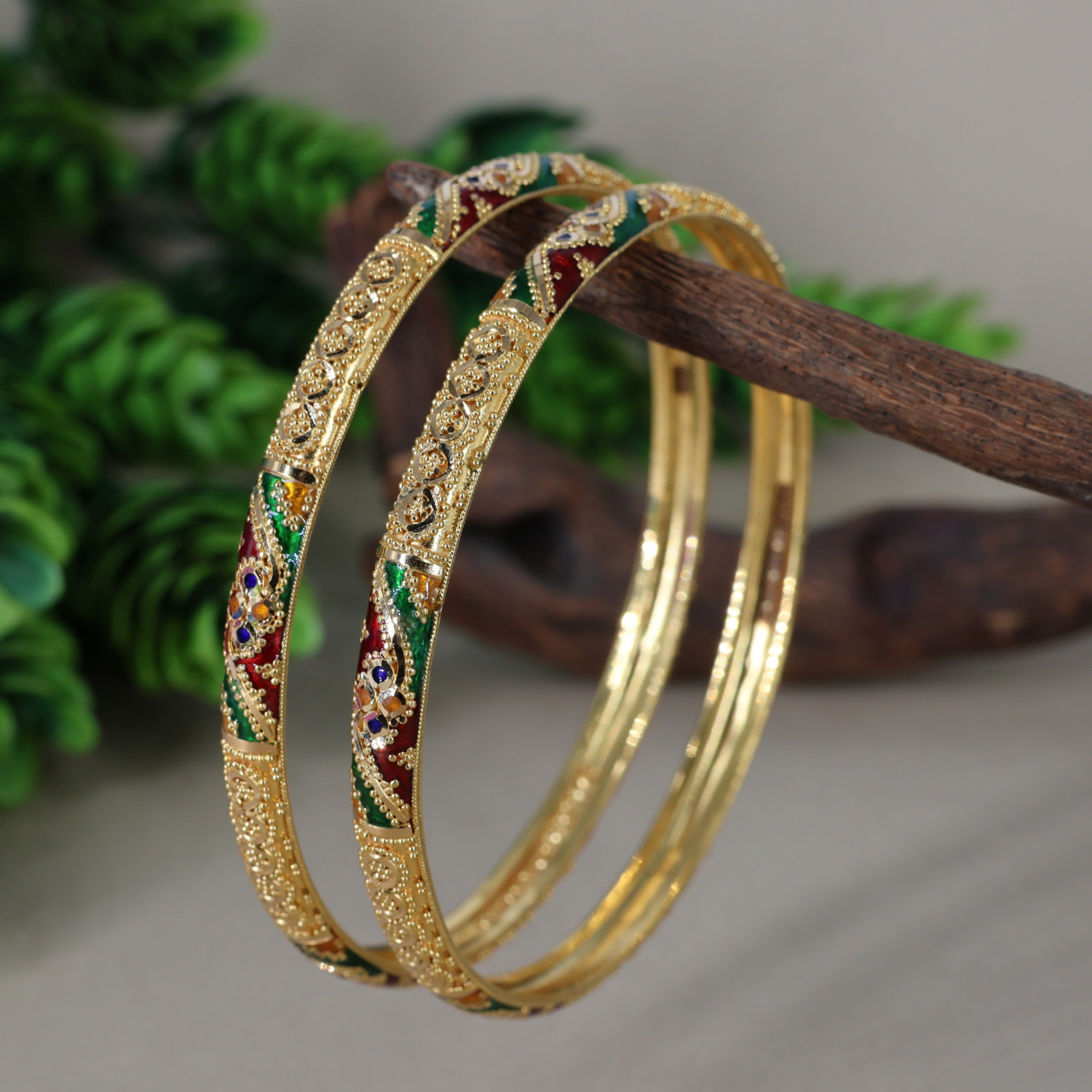  Bangles