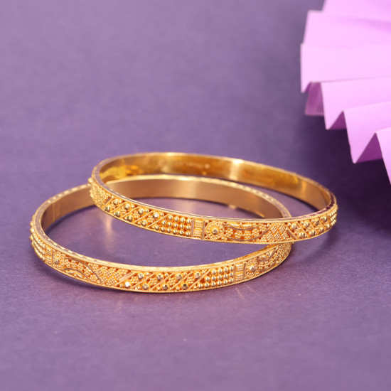 Bangles