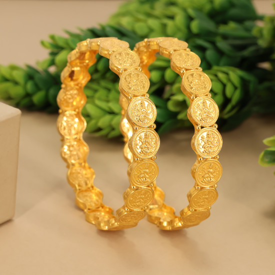  Bangles