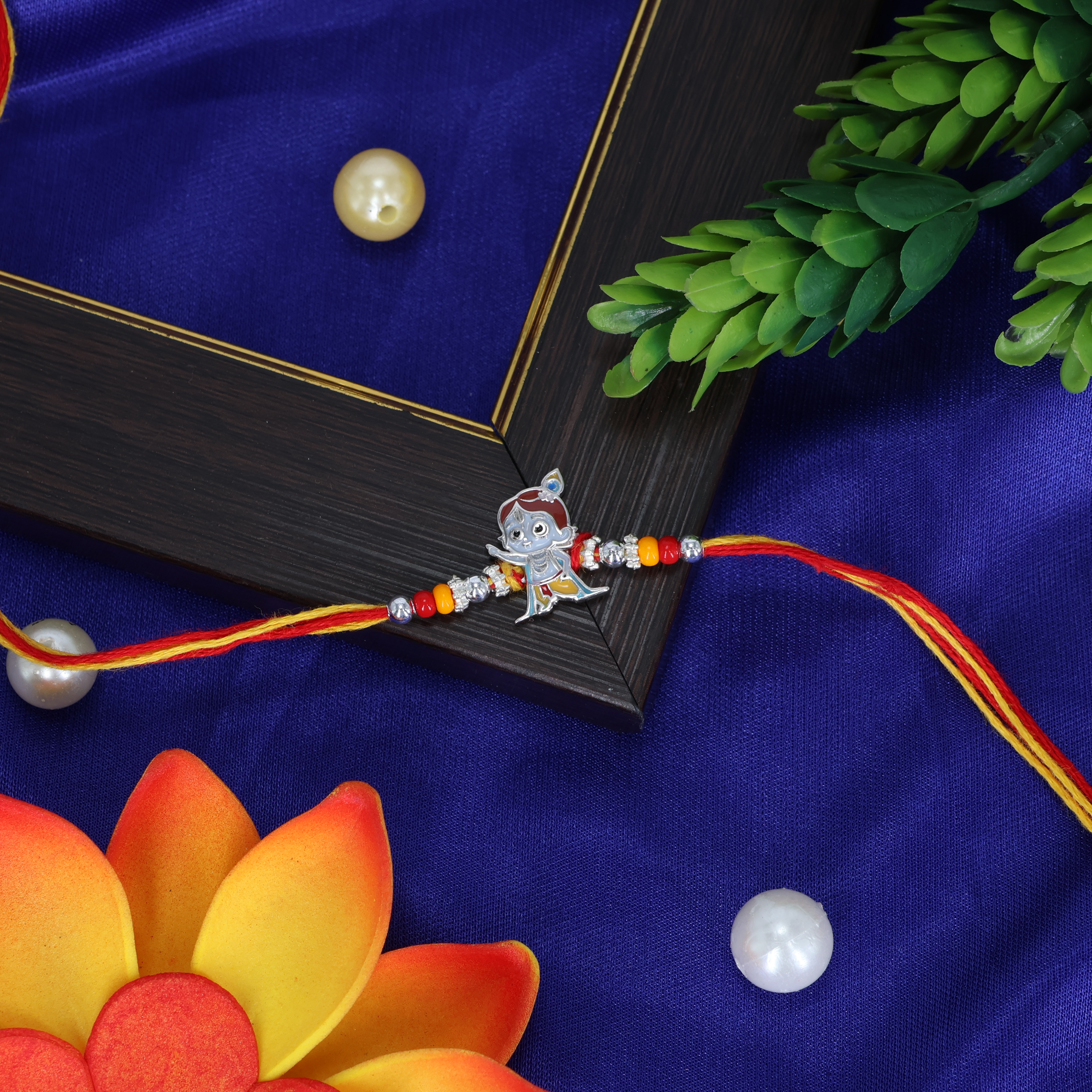  A Rakhi 