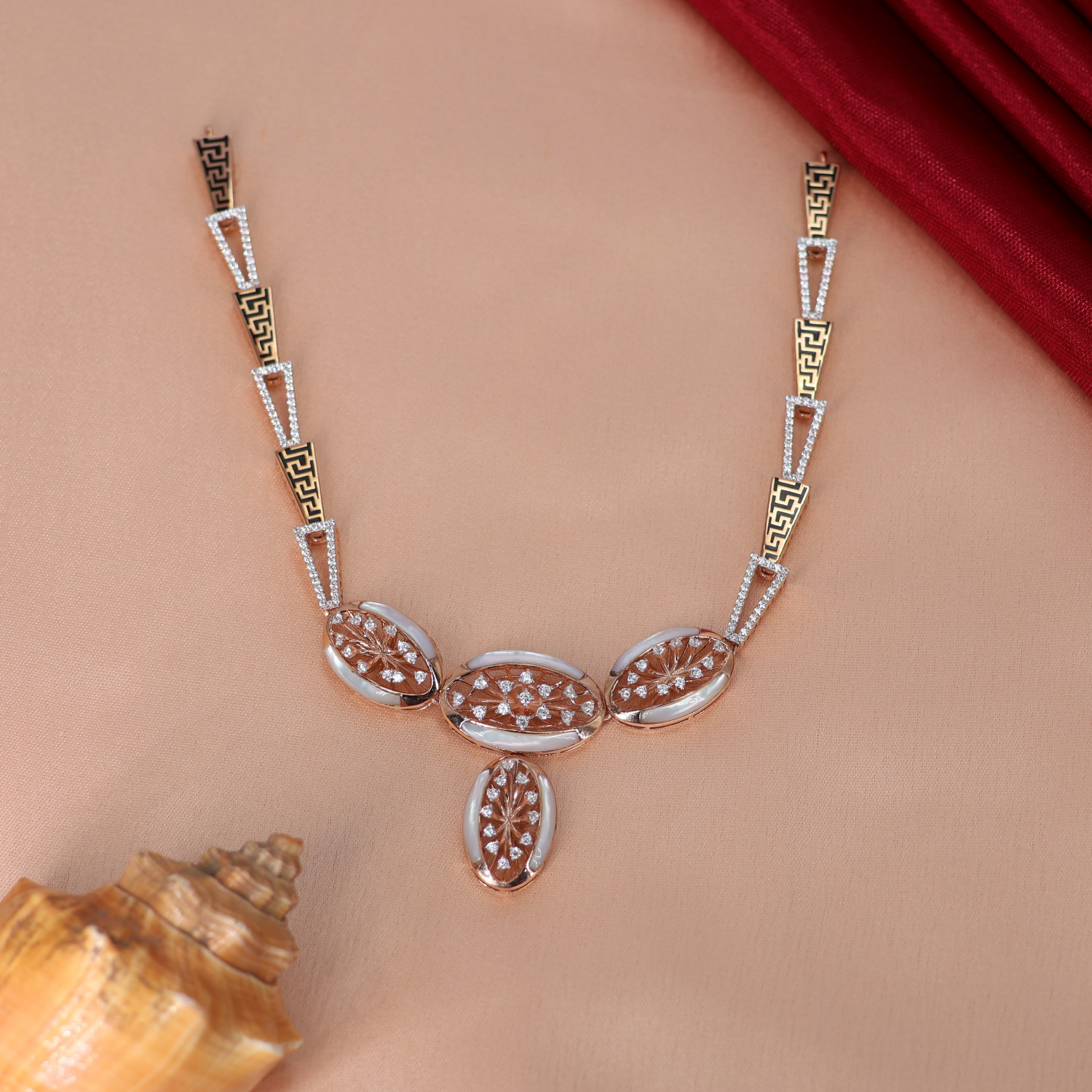 Delica Necklace 