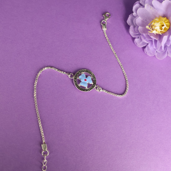  A Rakhi 