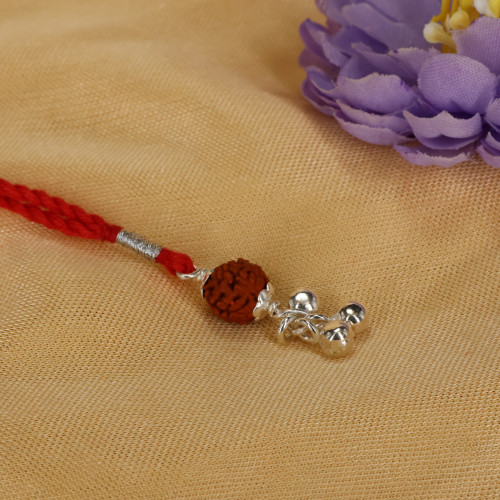 A Rakhi 