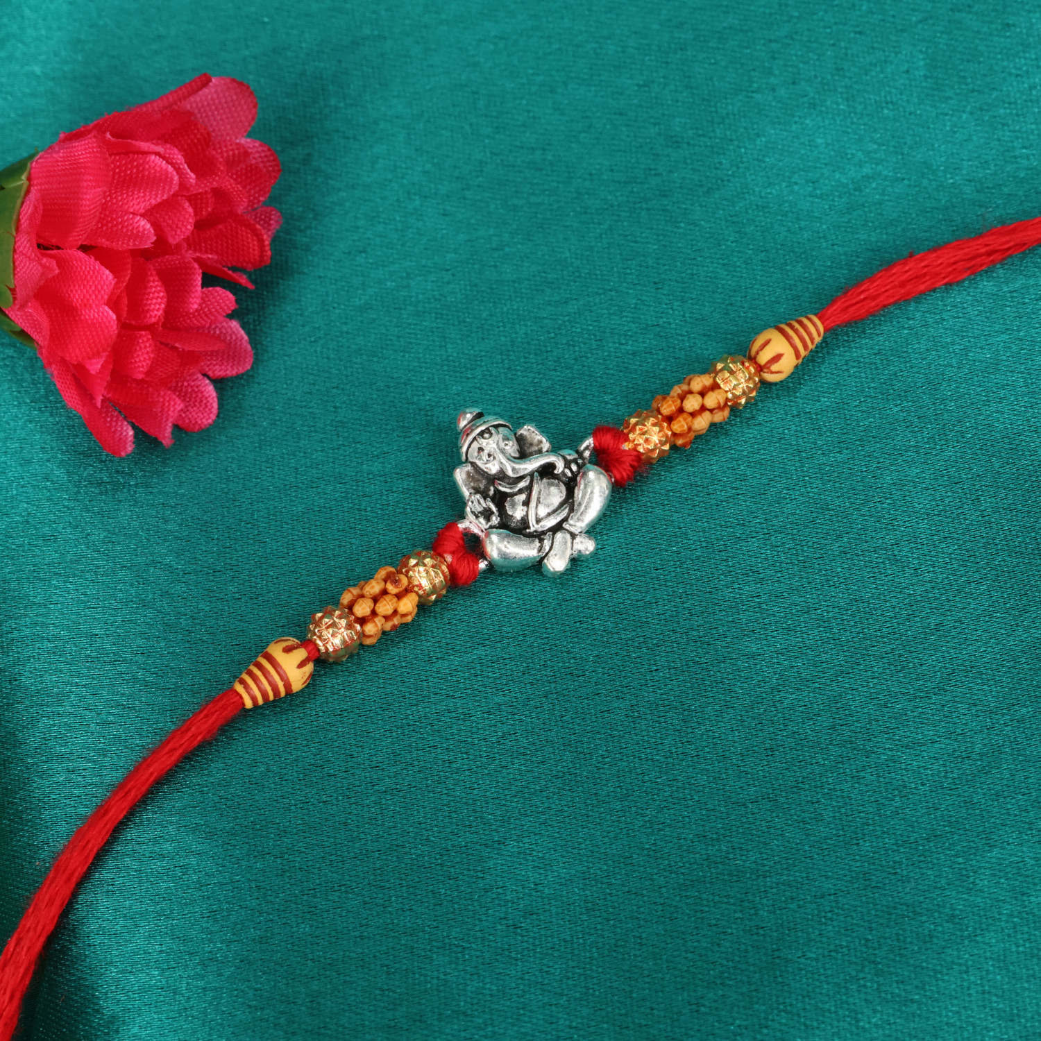 A Rakhi 