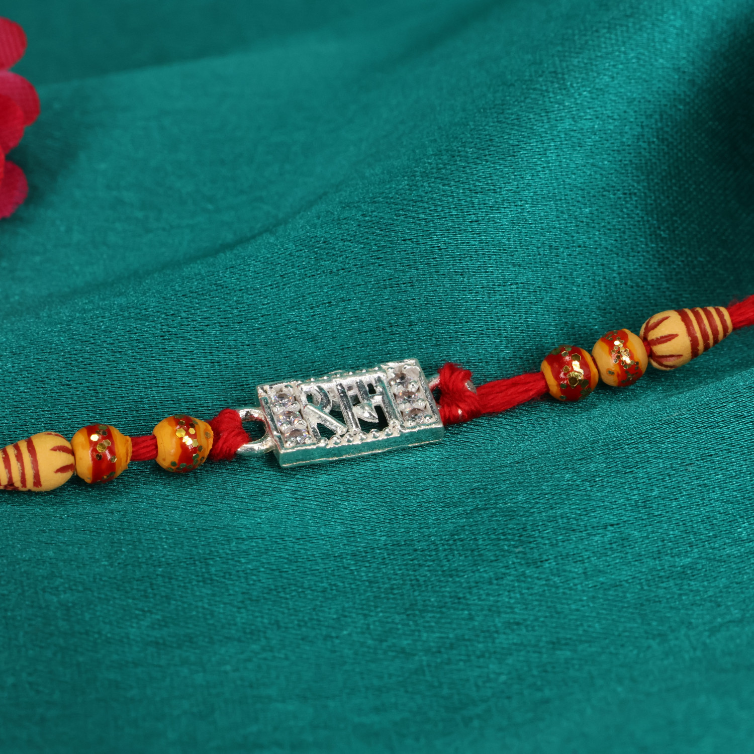  A Rakhi 