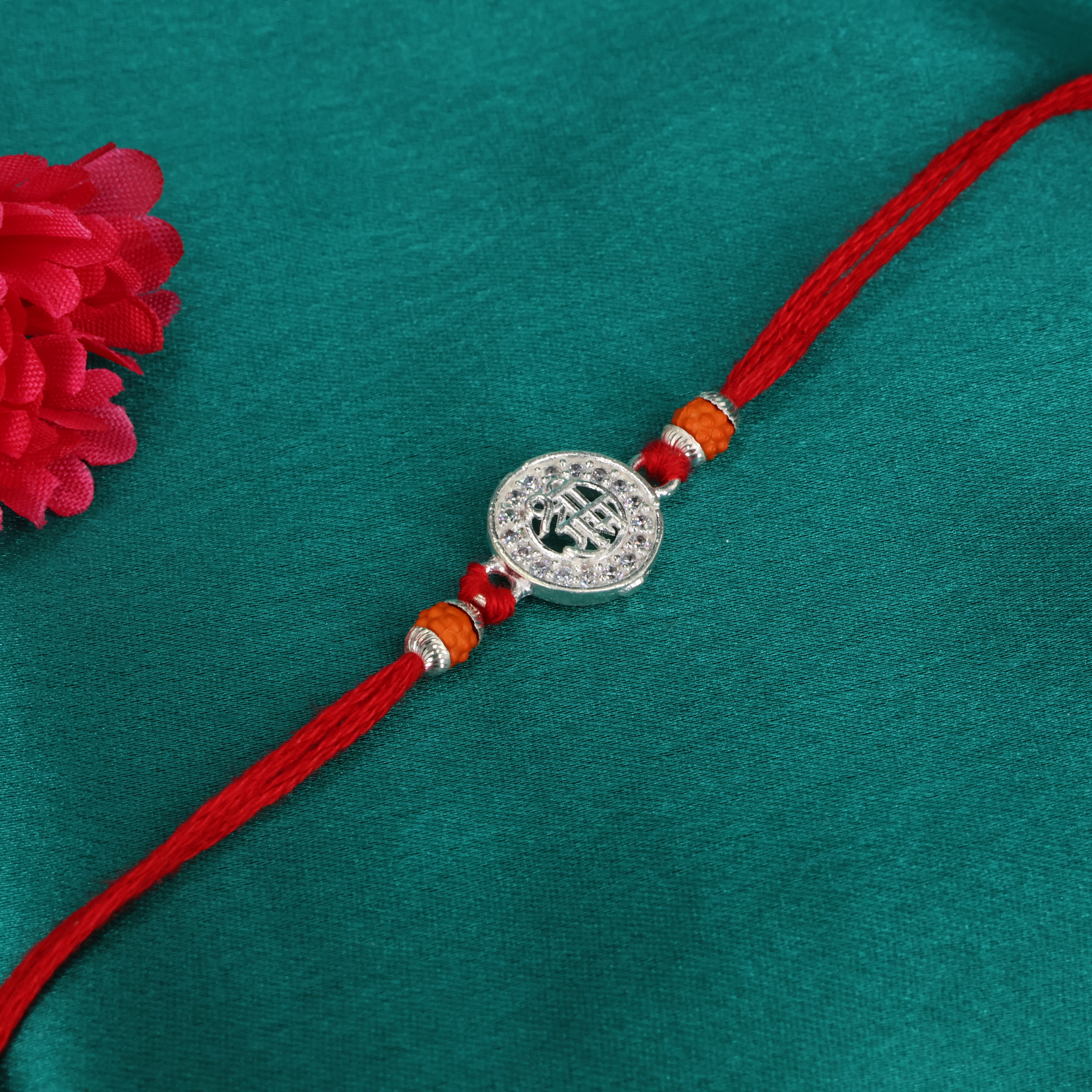 A Rakhi 