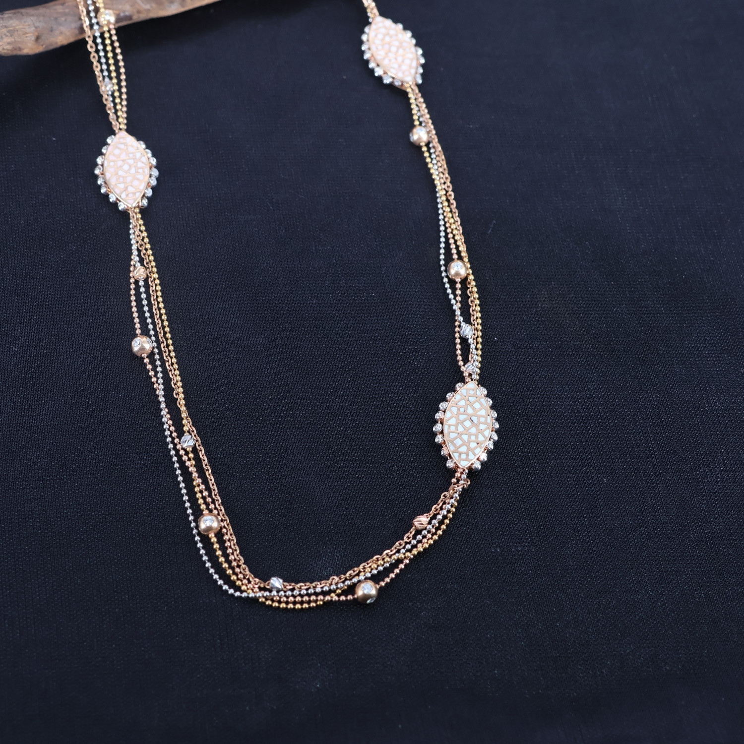 DELICA CHAIN 