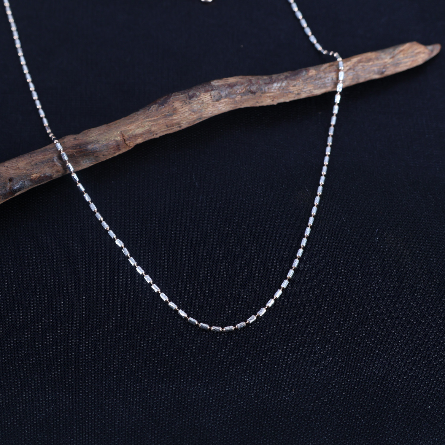 DELICA CHAIN 