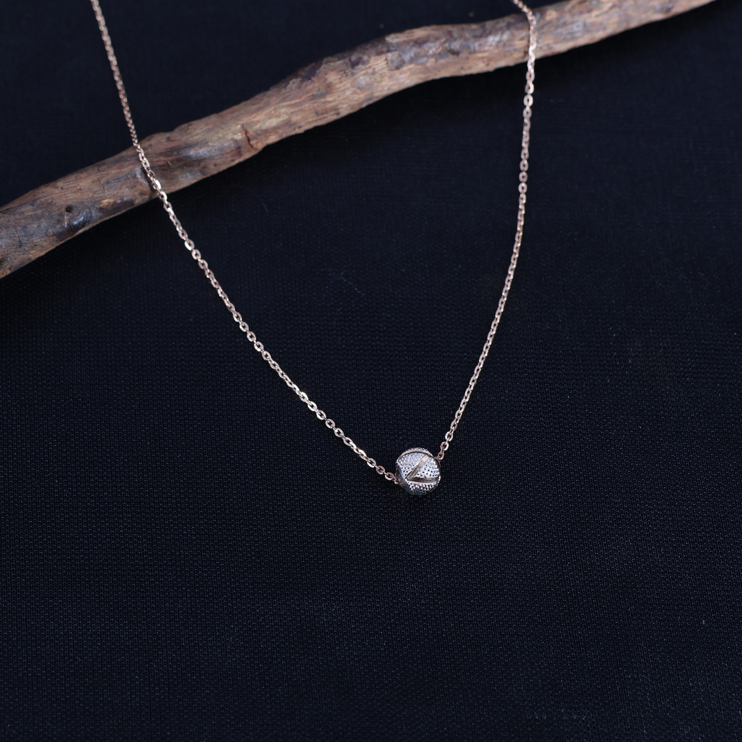 DELICA CHAIN 