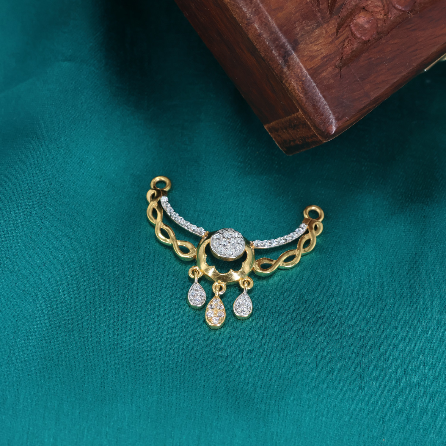 Mangalsutra Pendant