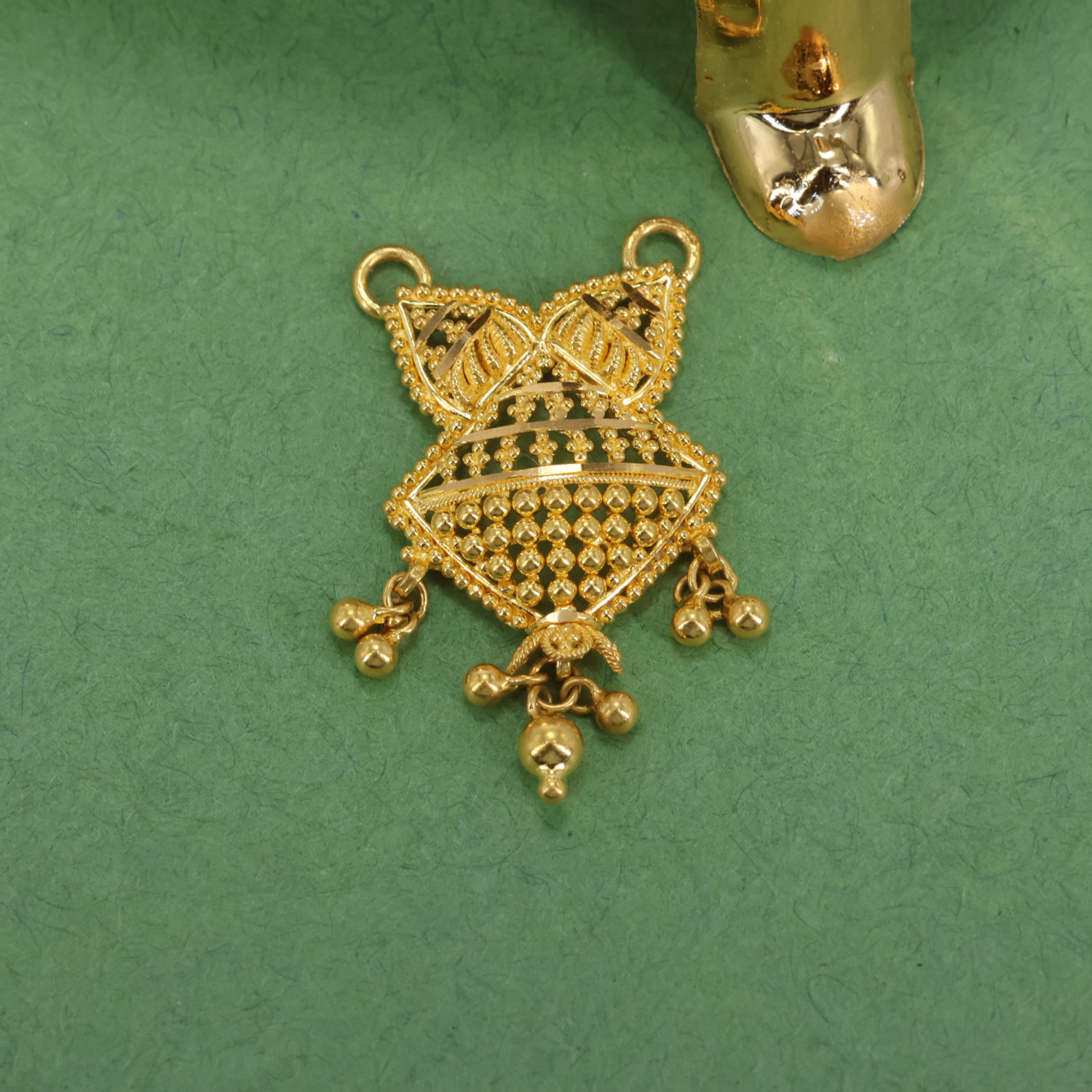 Mangalsutra Pendant