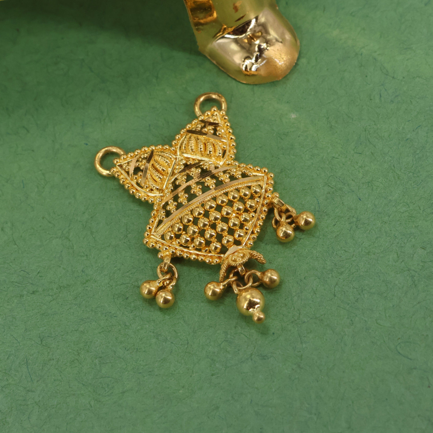 Mangalsutra Pendant