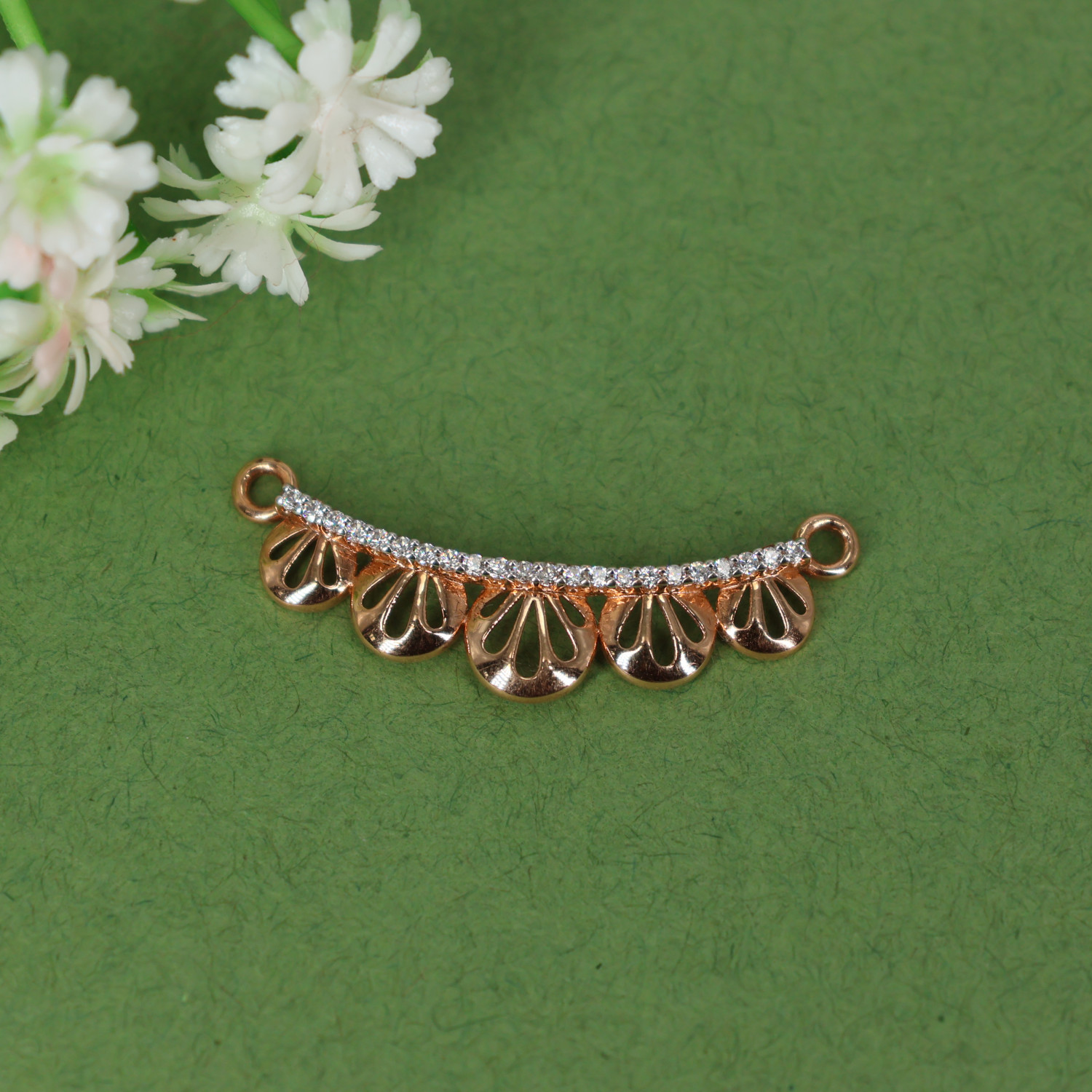 Delica Mangalsutra Pendant