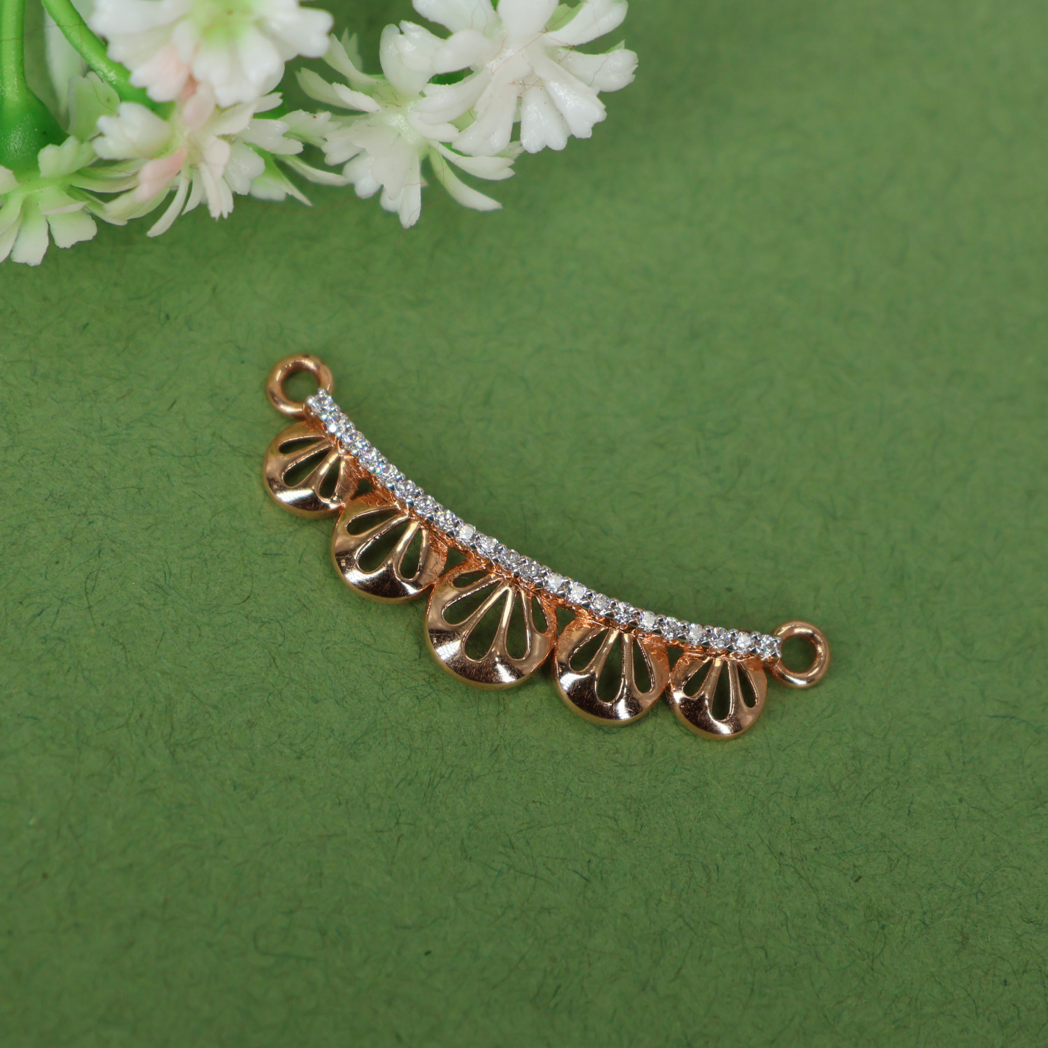 Delica Mangalsutra Pendant