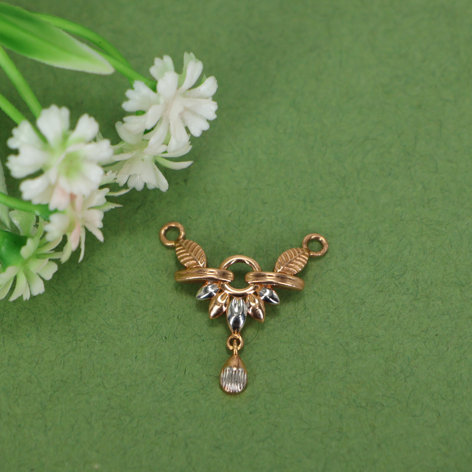Delica Mangalsutra Pendant