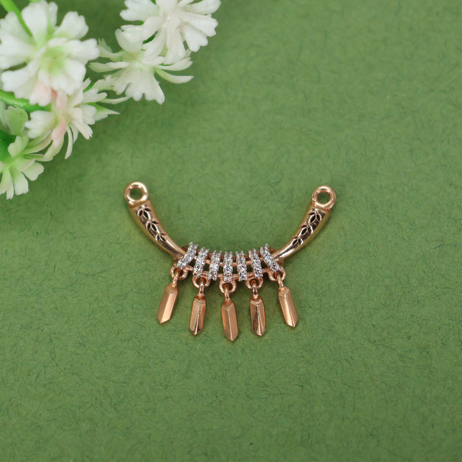 Delica Mangalsutra Pendant