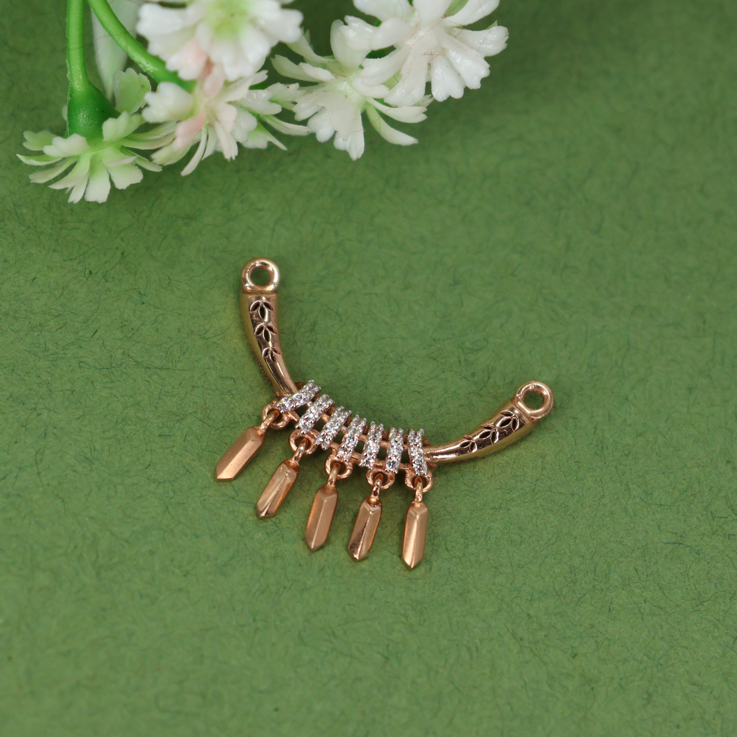 Delica Mangalsutra Pendant