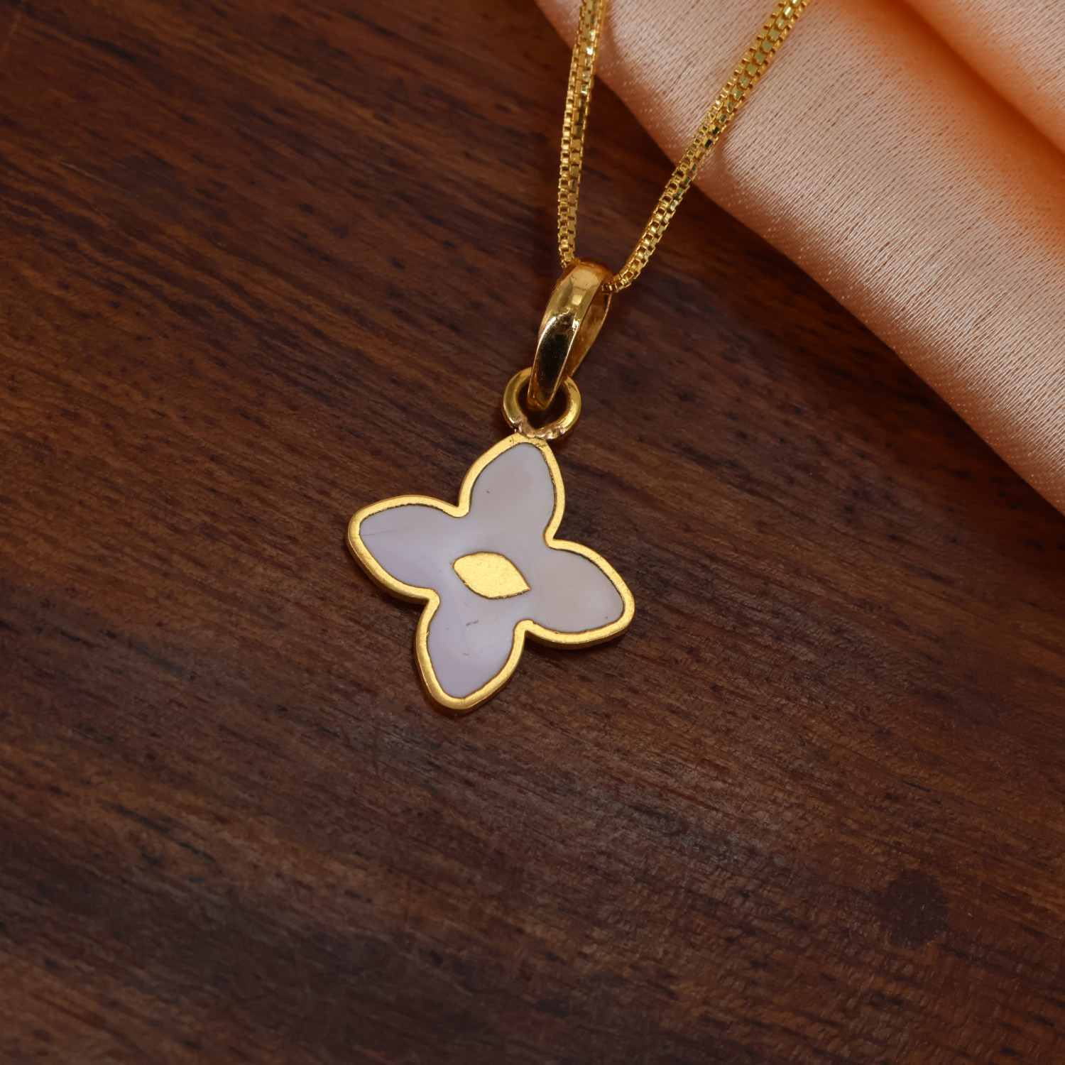 Pendant